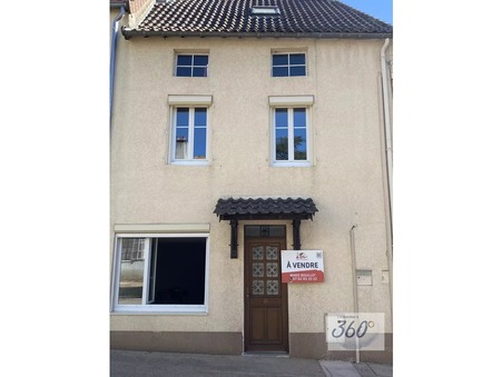 Salornay-sur-Guye  119 000 €
