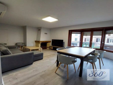 Bourg-en-Bresse  455 €