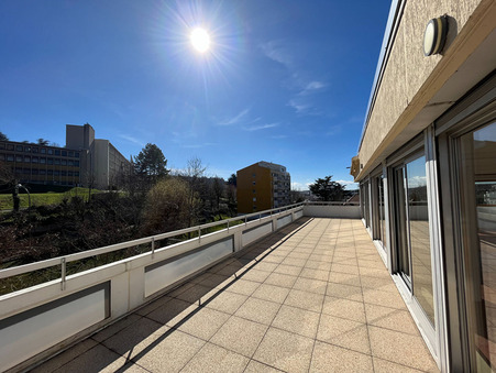 Saint-Étienne  290 000 €