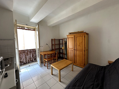 Aix-en-Provence  576 €