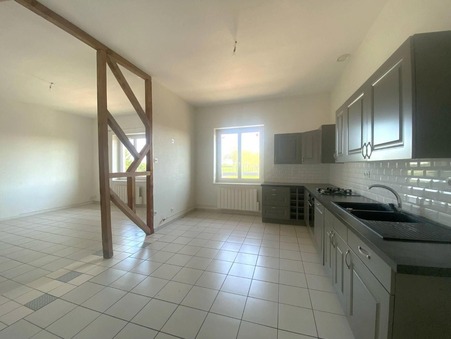 Neuville-les-Dames  790 €