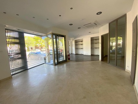 Miribel  750 €