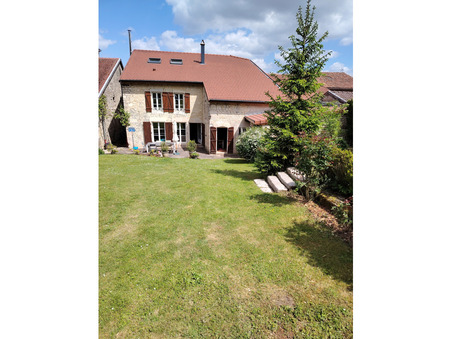 Saint-Maurice-sous-les-Côtes  296 800 €