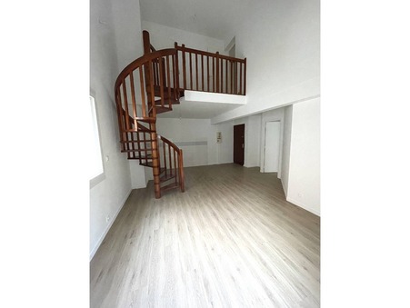 CORBEIL ESSONNES  780 €