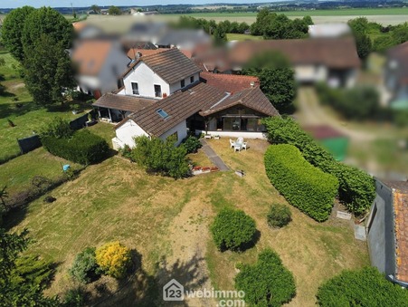 Dangé-Saint-Romain  169 800 €