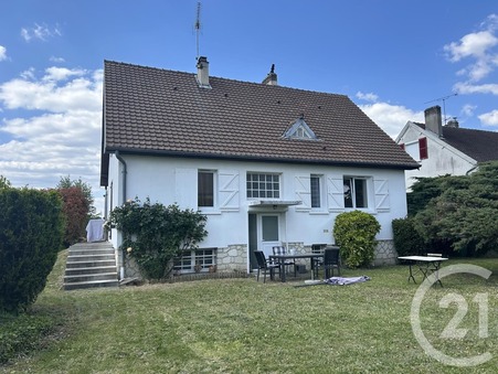 Coucy le chateau auffrique  192 000 €