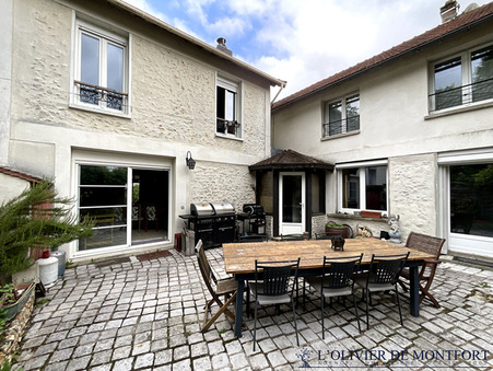 Montfort l amaury  395 000 €