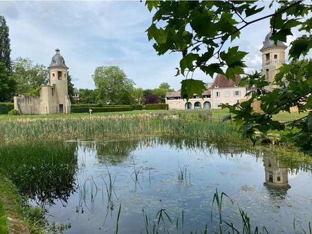 Les Clayes-sous-Bois  168 000 €