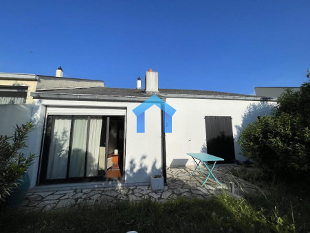 MARGENCY  410 000 €