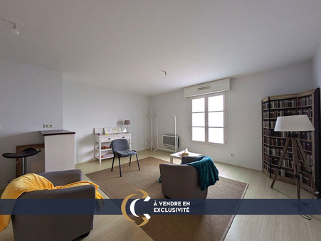 Dol de bretagne  128 400 €