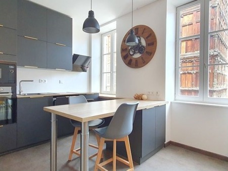 MACON  136 500 €