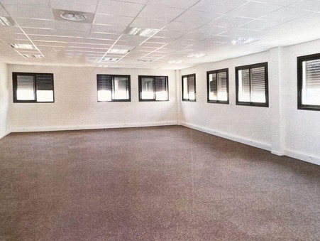 EGUILLES  262 500 €