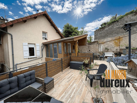 Arc lès Gray  175 000 €