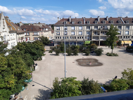 Falaise  450 €