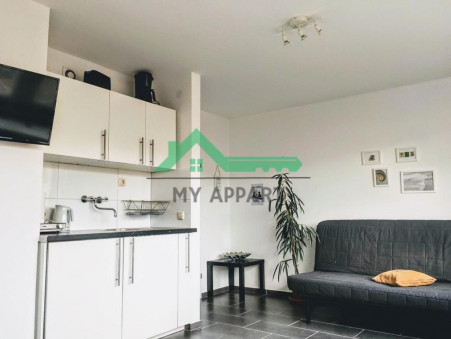 PARIS 16EME ARRONDISSEMENT  985 €