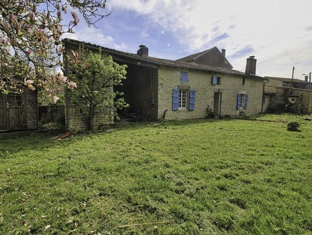 DAMPIERRE SUR BOUTONNE  159 995 €