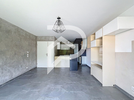 Emerainville 1 200 €