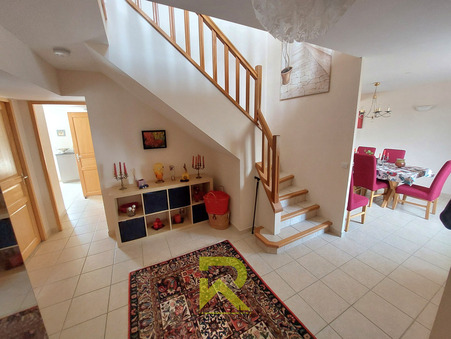 A vendre maison Roubia 11200; 399 245 &euro; 