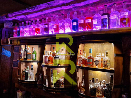 Vente local commercial 212 000 &euro; Agde