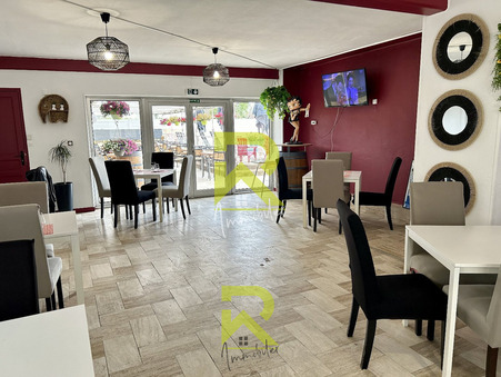 Vente local commercial 432 000 &euro;  Vias