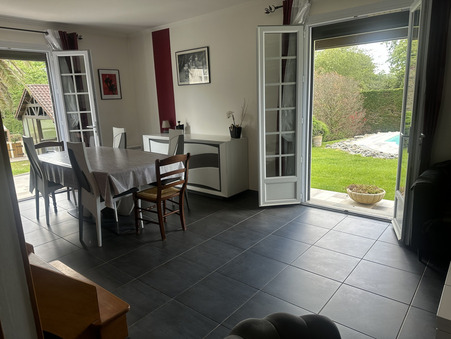 Vente maison 598 000 €  Urt