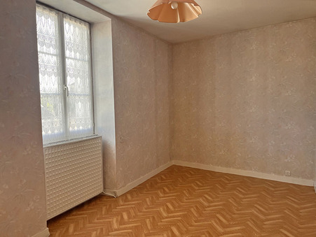 A vendre maison Pree d Anjou 53200; prix nous consulter