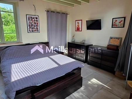 Maison sur Saint-Victor-l'Abbaye ; 692 000 €  ; Vente Réf. MB0649945739