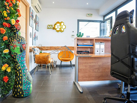 Location Local Bastia Réf. 607 - Slide 4