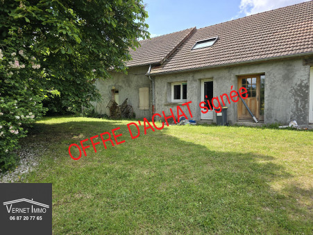 A vendre maison Molles 03300; 104 600 €