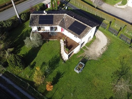 A vendre maison Targon 33760; 330 000 €