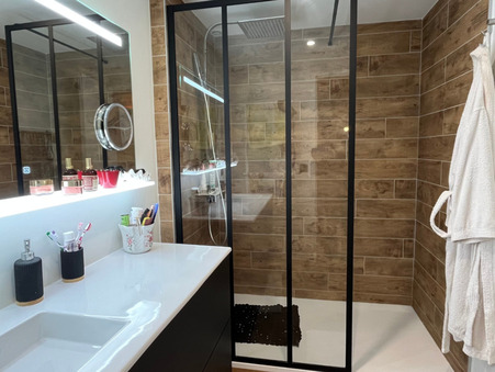 Maison sur Saint-Marcellin ; 260 000 €  ; Vente Réf. 63_DVSM109CHY