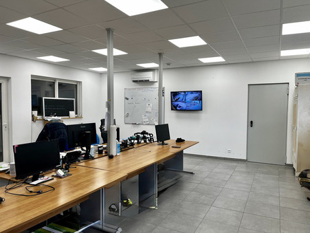 Local commercial 3 800 €  Réf. 63_P_LCO650005091 Saint-Marcellin