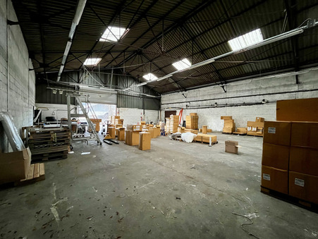 Local commercial 3 800 €  Réf. 63_P_LCO650005091 Saint-Marcellin