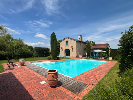 Maison sur Chamb?uf ; 760 000 €  ; Vente Réf. CHAJE5605