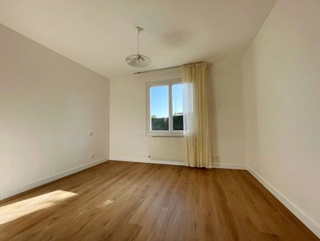 Maison 728 &euro;  sur Le May-sur-Èvre (49122) - Réf. MAIS 243-1838680