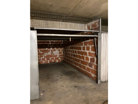 Parking 85 €  sur Rennes (35000) - Réf. 3682-1