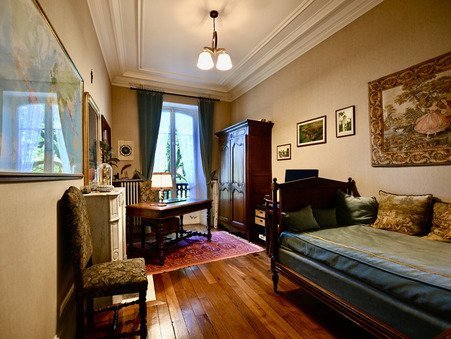 Maison sur Avallon ; 560 000 €  ; A vendre Réf. 33_FLIP2025037