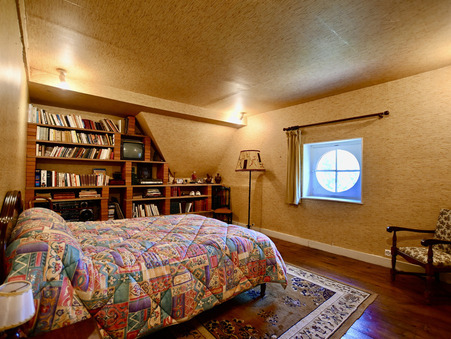 Maison sur Avallon ; 560 000 €  ; Achat Réf. 33_FLIP2025037