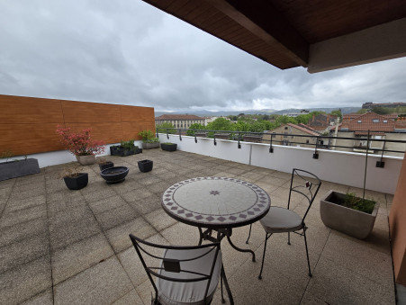 Apartment sur Riom ; &euro; 410 000  ; A vendre Réf. A1020