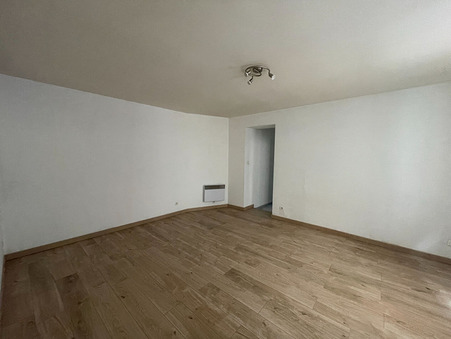 A vendre immeuble Caussade 82300; 167 000 € 