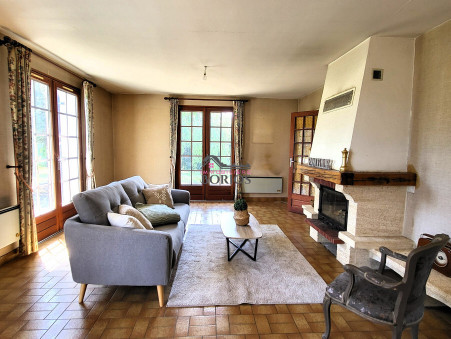 Maison 283 000 €  Réf. 06140 Dracy le Fort