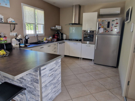 Maison sur Cheval Blanc ; 367 500 € ; A vendre Réf. 230007_bis_1