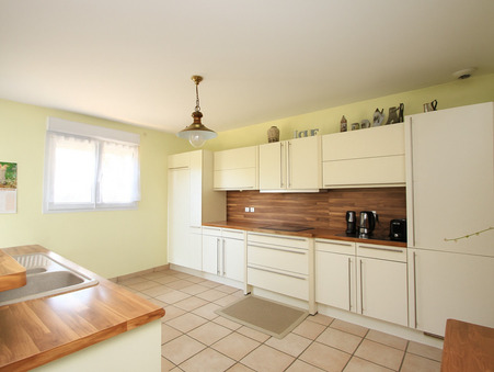 Maison sur Uckange ; 365 000 €  ; Vente Réf. 29_DH187626