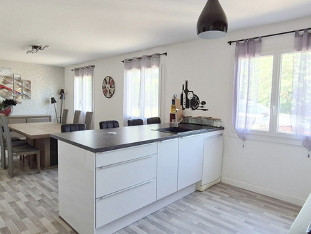 Maison sur Chozeau ; 365 000 €  ; Achat Réf. 44_choz_5673