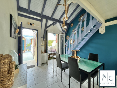 Appartement sur Ste Anne ; 215 000 €  ; Achat Réf. CAR180