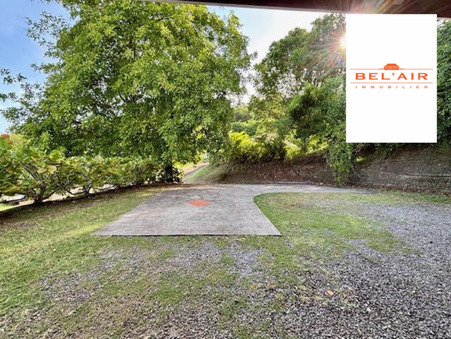 Maison sur Le François ; 2 100 €  ; A louer Réf. LM1816-BLA97_2463