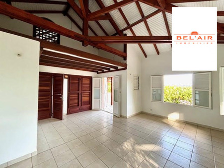 Maison 2 100 €  sur Le François (97240) - Réf. LM1816-BLA97_2463