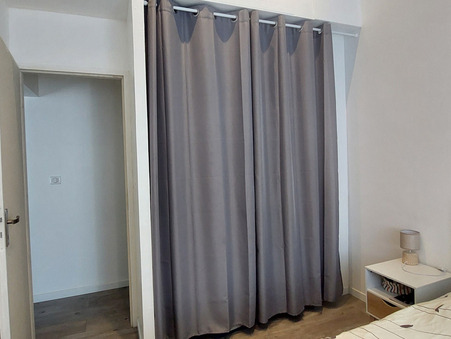 A louer maison À partir de 550 €  Royan