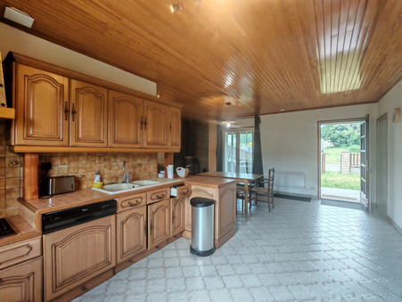 Maison sur Haut Valromey ; 175 000 €  ; A vendre Réf. 38_LYABON