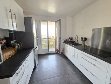 Vente appartement 216 900 €  Persan